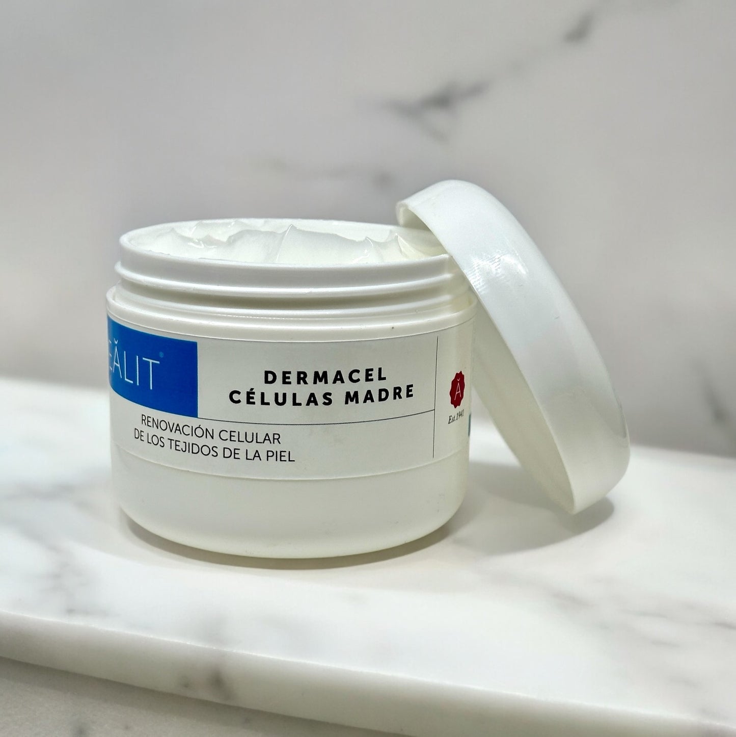 Revitalizante Anti-Age con Roller Hialurónico